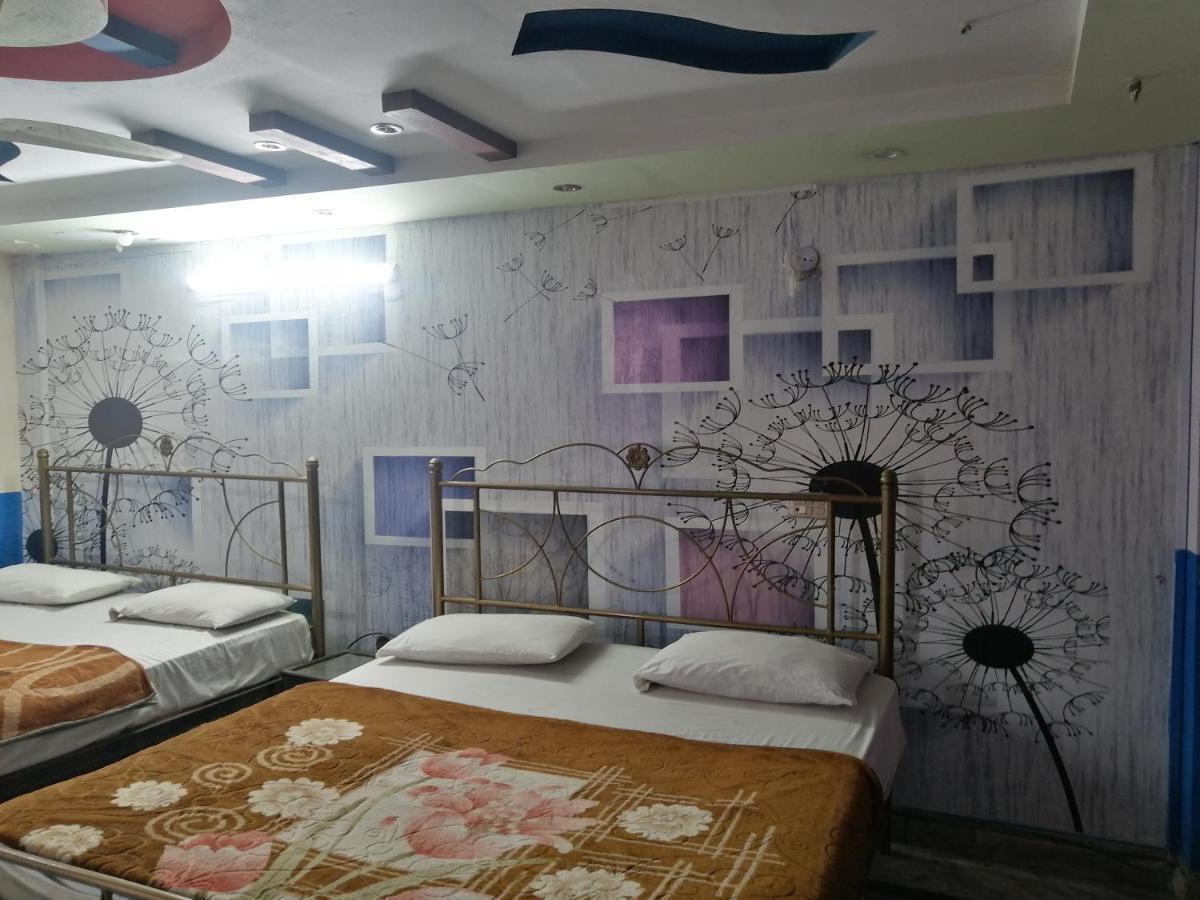 Hajveryinn_Hotel Лахор Экстерьер фото