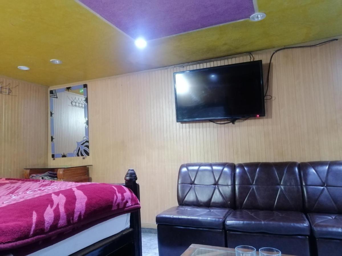 Hajveryinn_Hotel Лахор Экстерьер фото
