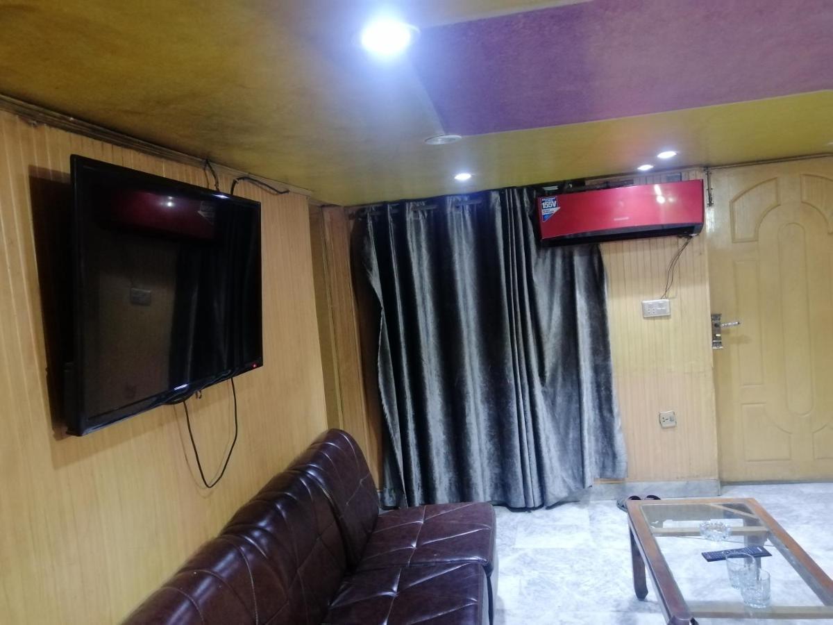 Hajveryinn_Hotel Лахор Экстерьер фото